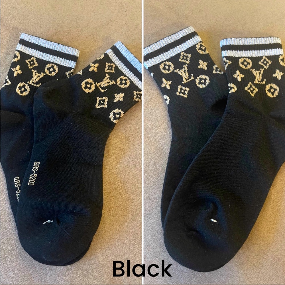 Monogram Patterned Socks 🧦 - Picture 2 of 6
